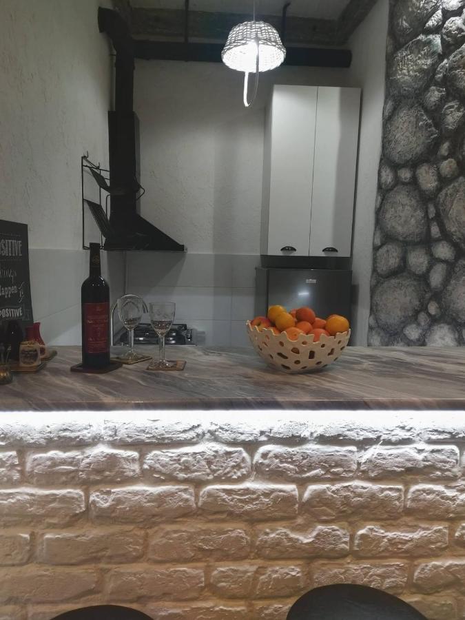 4 Chocolate Apartments In Old Tbilisi Exterior foto